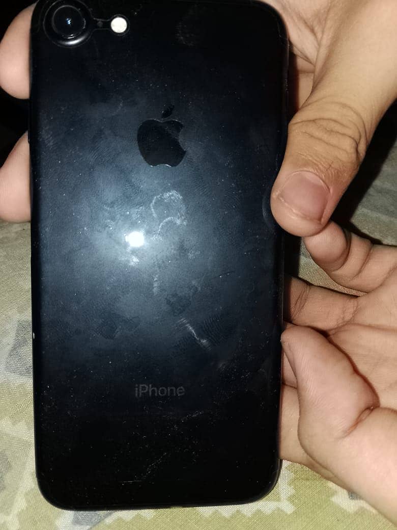 iPhone 7 0