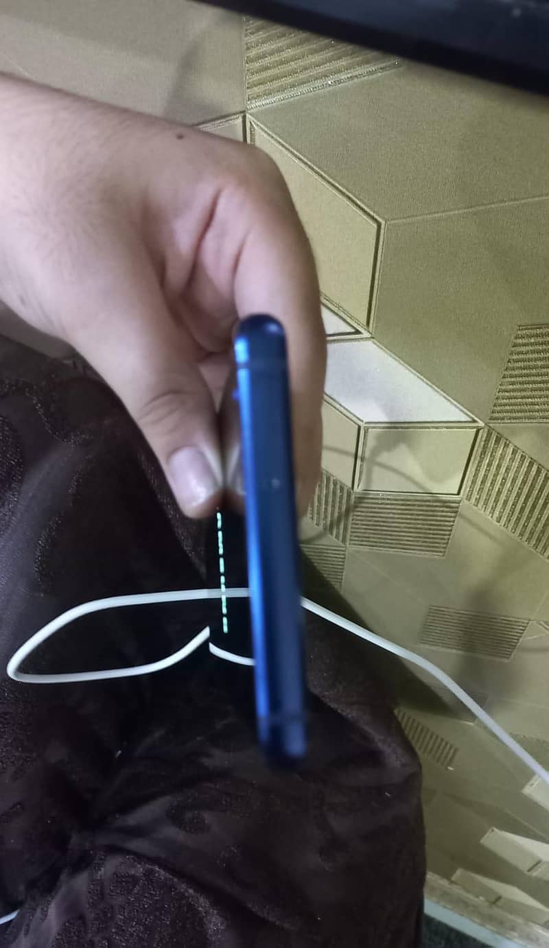 Samsung Mobile Note 9 5