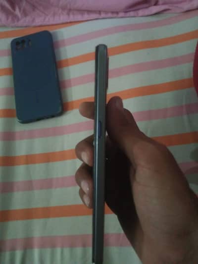 OPPO f17
