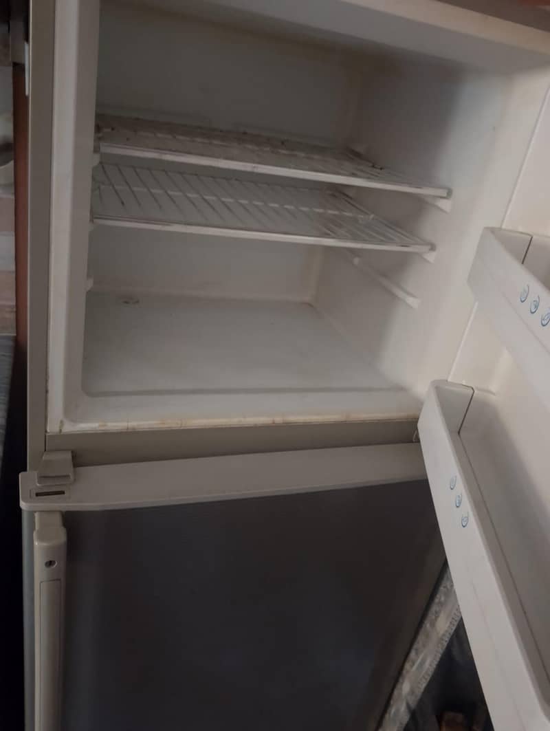 refrigerator 1