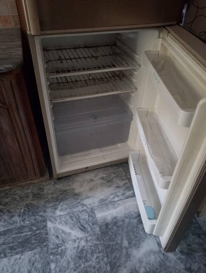 refrigerator 2