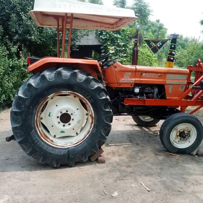 13ane trector15 ane tyre overr alll ok jenion03013962161