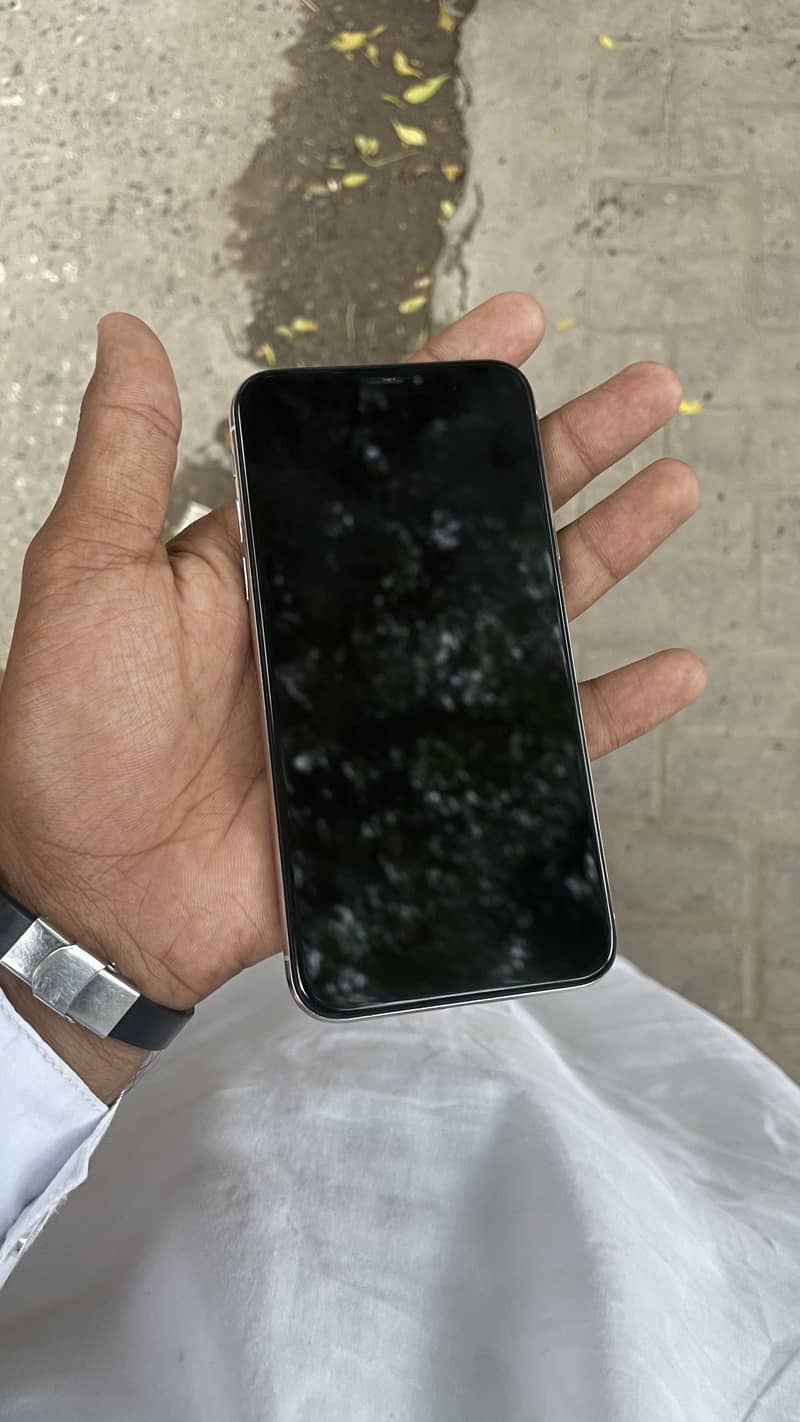 Apple iPhone X 1