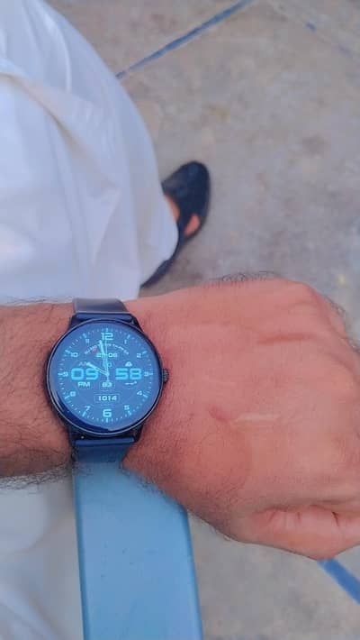 zero Luna smart watch ⌚