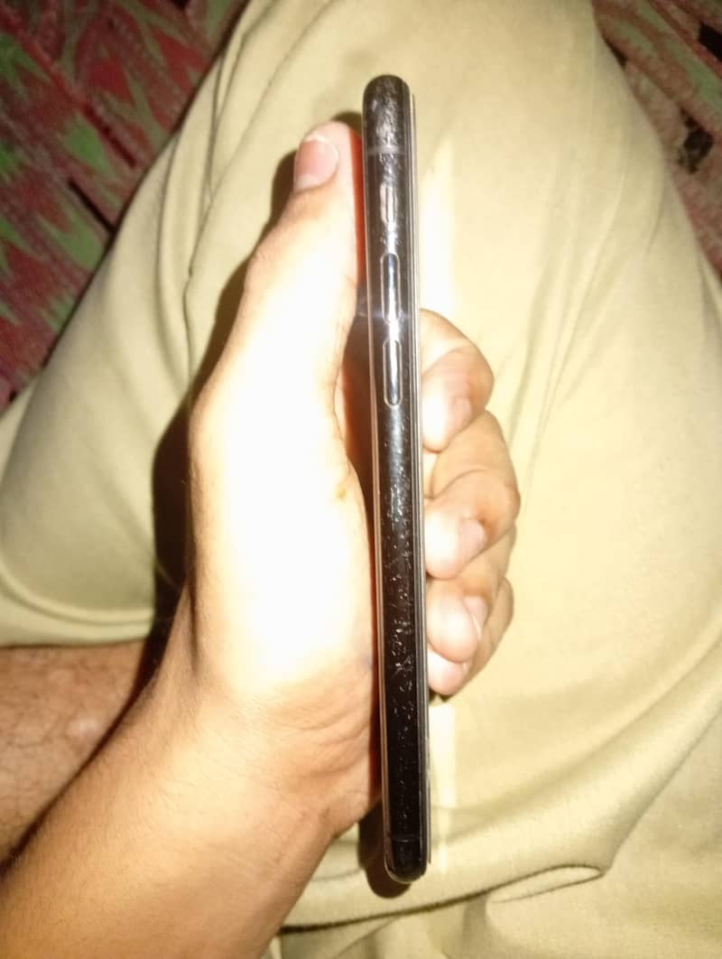 Apple iPhone X 2