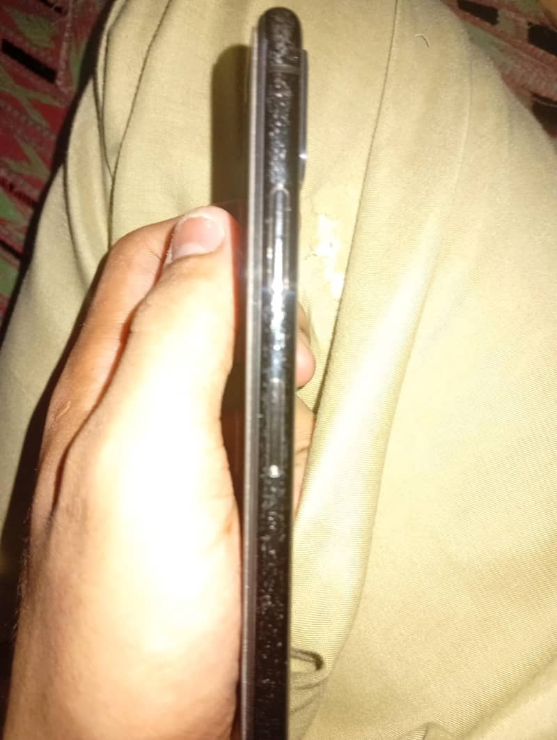 Apple iPhone X 3