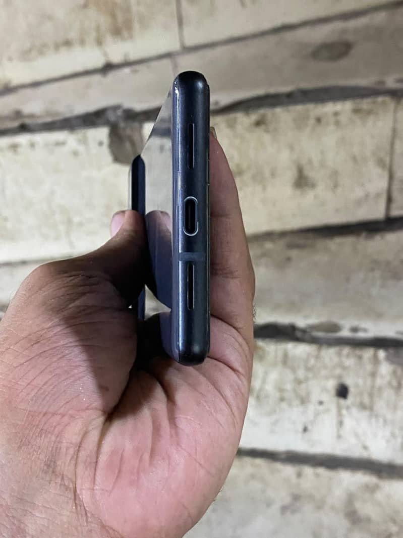 Google Pixel 6 3
