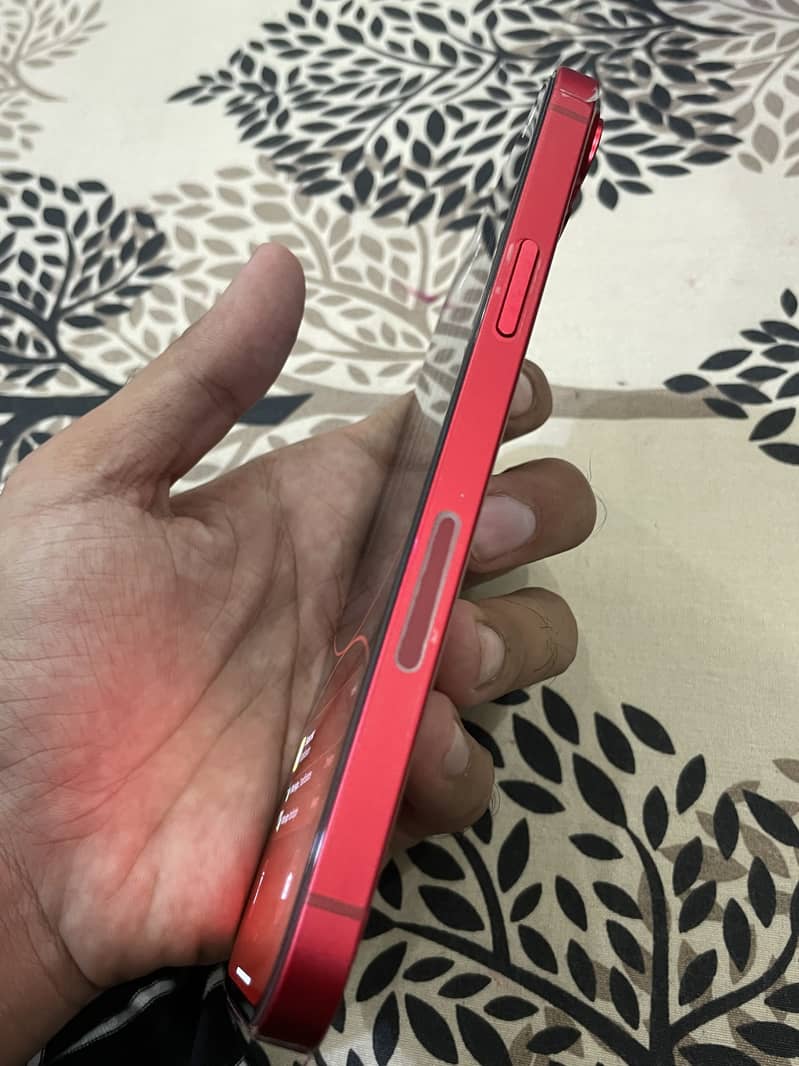 Apple iPhone 14 plus 3