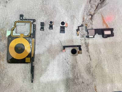Google Pixel 3 parts panel or board nhi hai baki sate parts hai