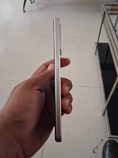 OPPO F21 Pro