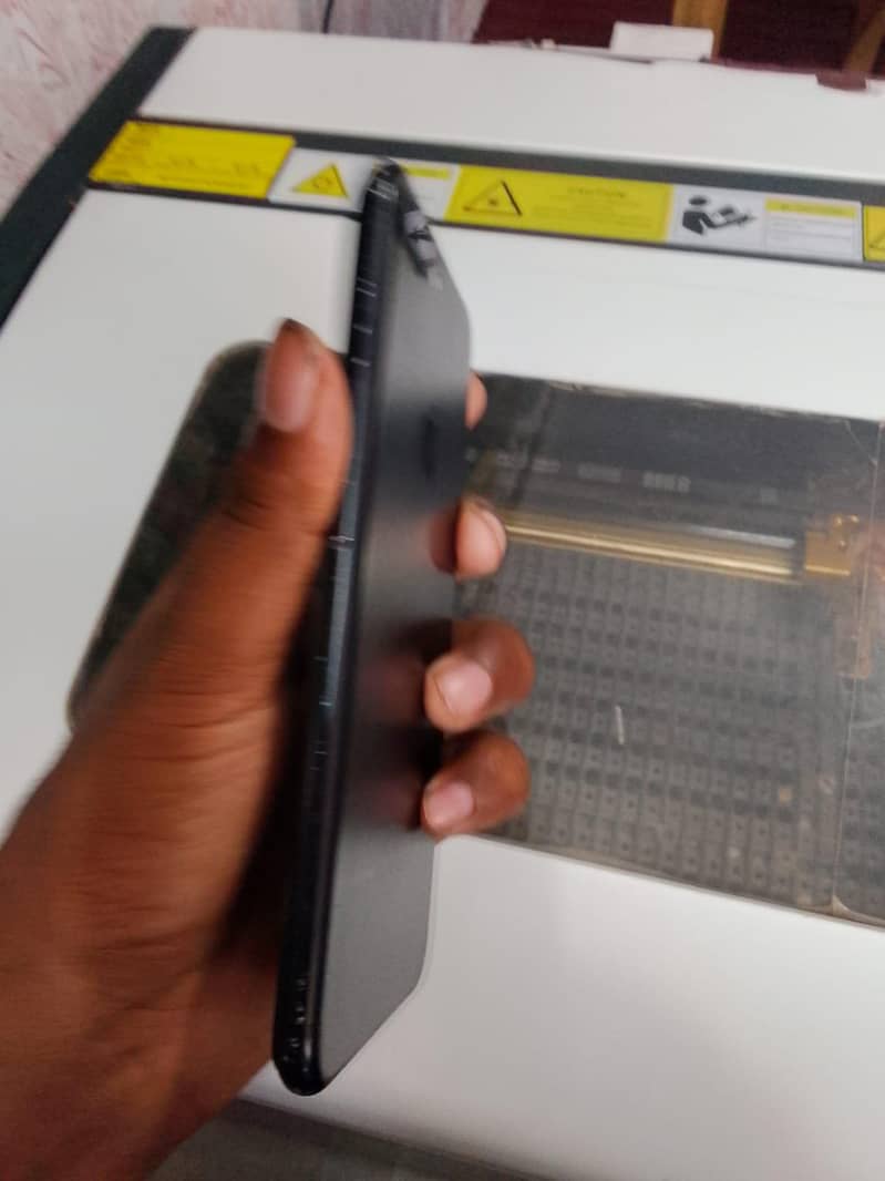 Apple iPhone 7 Plus 1