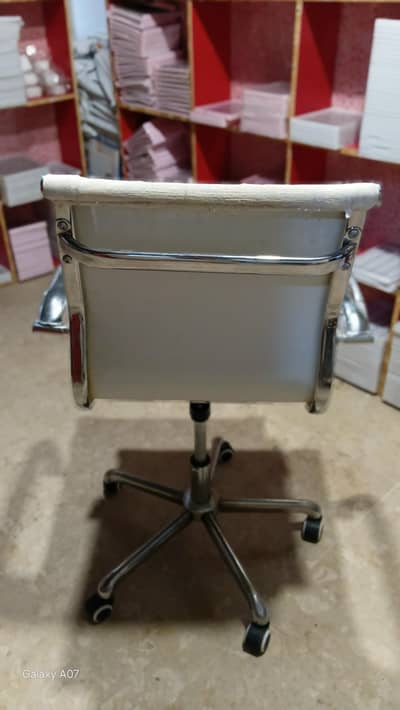 Premium White Leatherette Office Chair with Chrome Finish