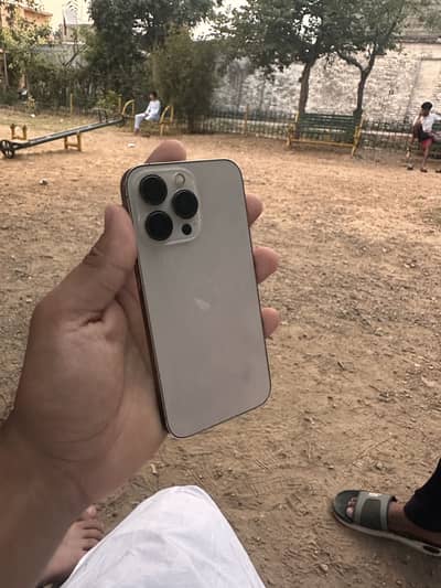 Apple iPhone 13 Pro