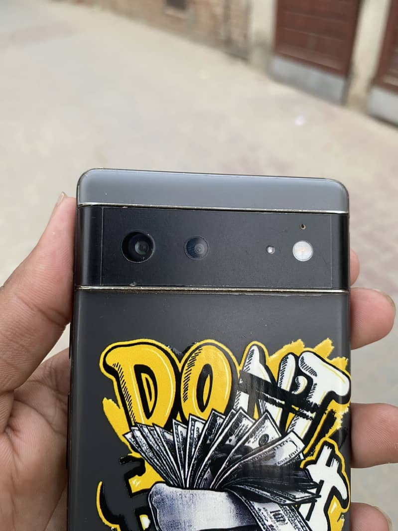 Google Pixel 6 0