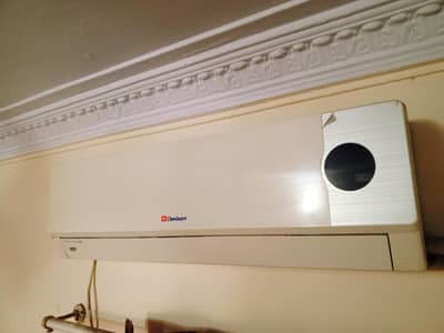 Dawlance 1.5ton [Excellent Condition]