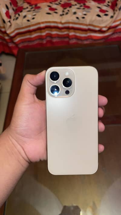 Apple iPhone 16 Pro Max