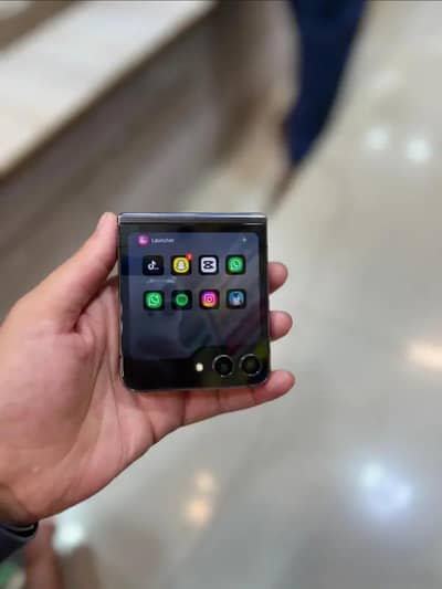 Samsung Mobile Z Flip 5