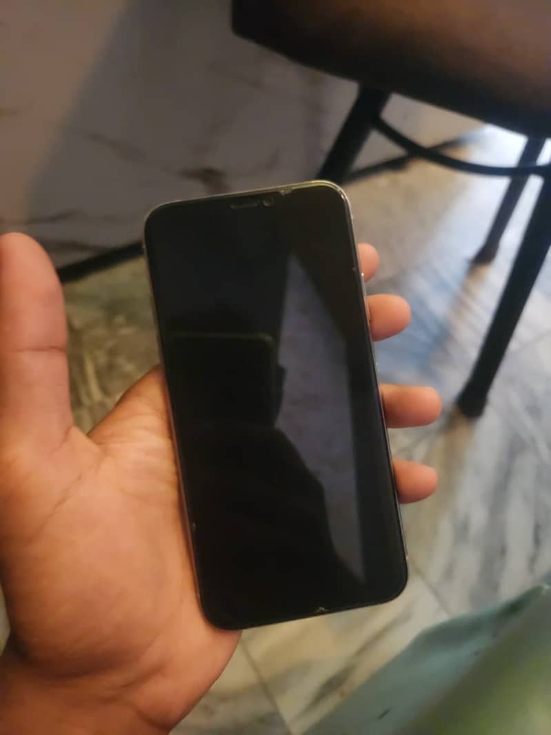 Apple iPhone X 0