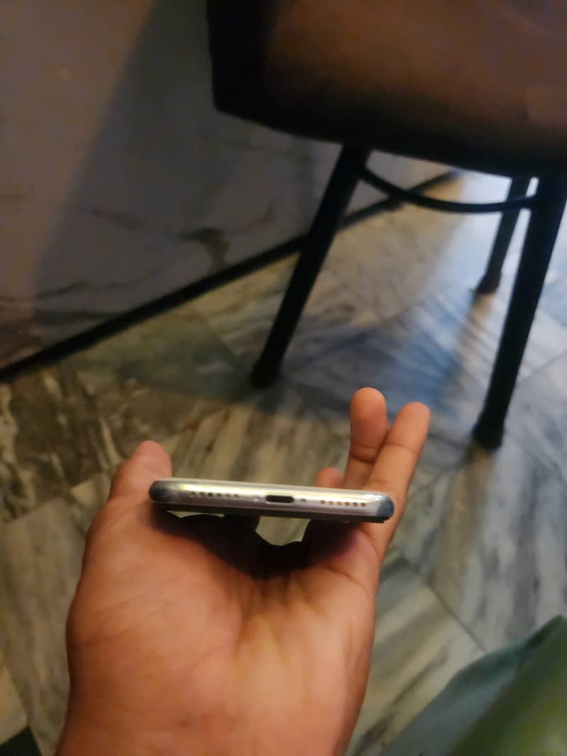 Apple iPhone X 1