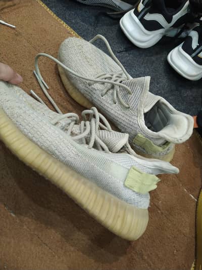 Sports shoes, Adidas Yeezy, New balance, Hoka, Under armour, Nike