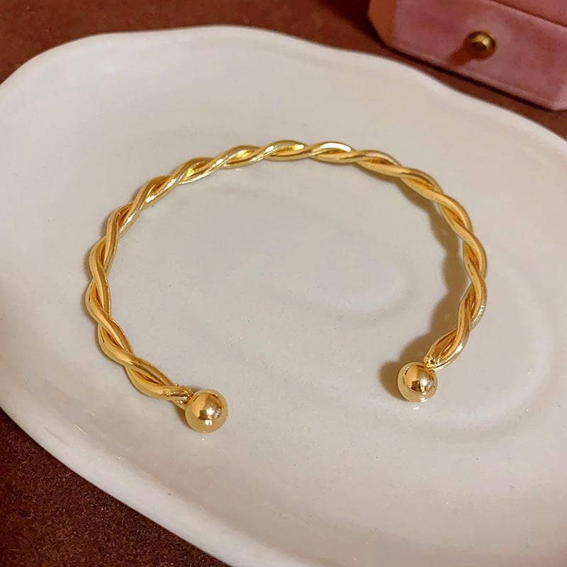 bracelet 7