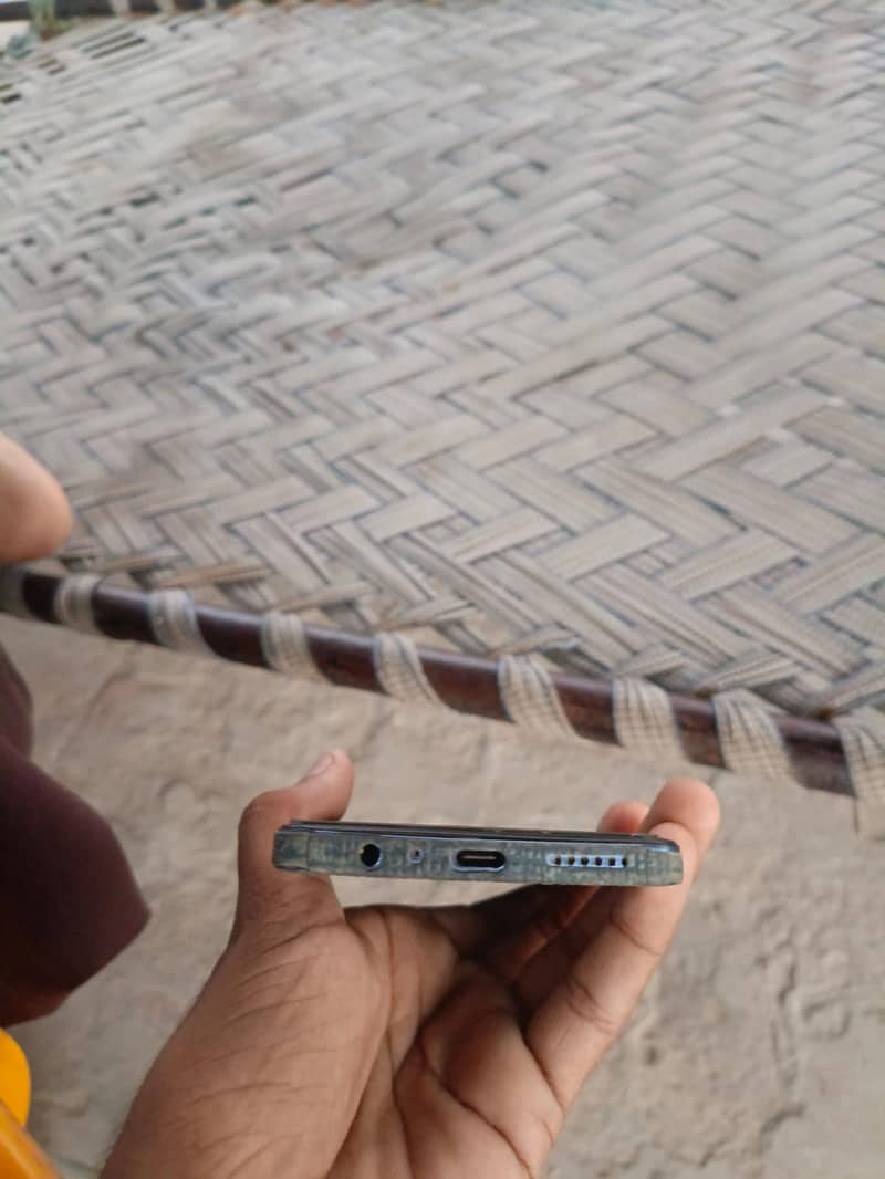 Tecno CAMON 20 4