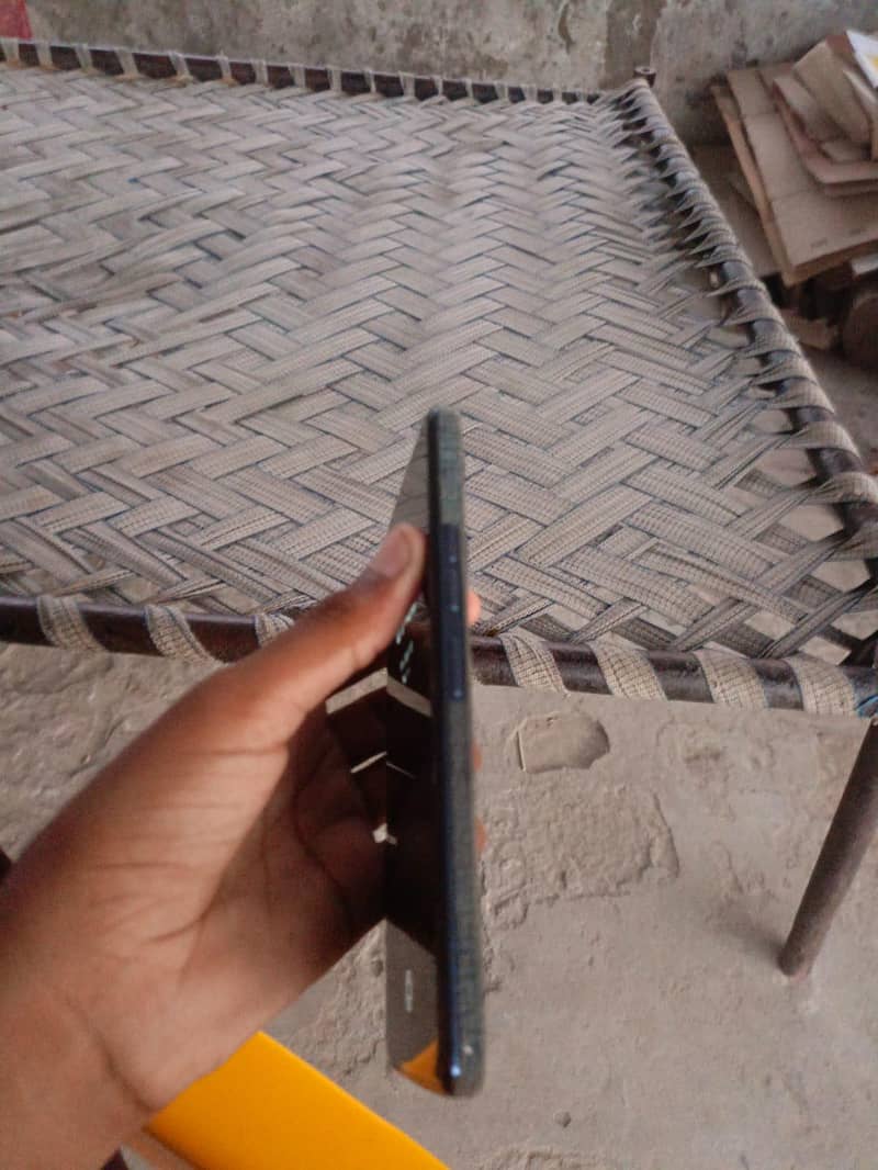 Tecno CAMON 20 7
