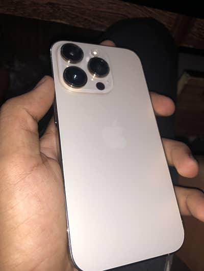 Apple iPhone 14 Pro