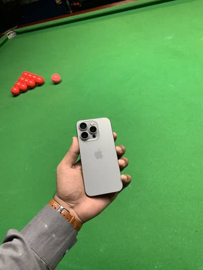Apple iPhone 15 Pro