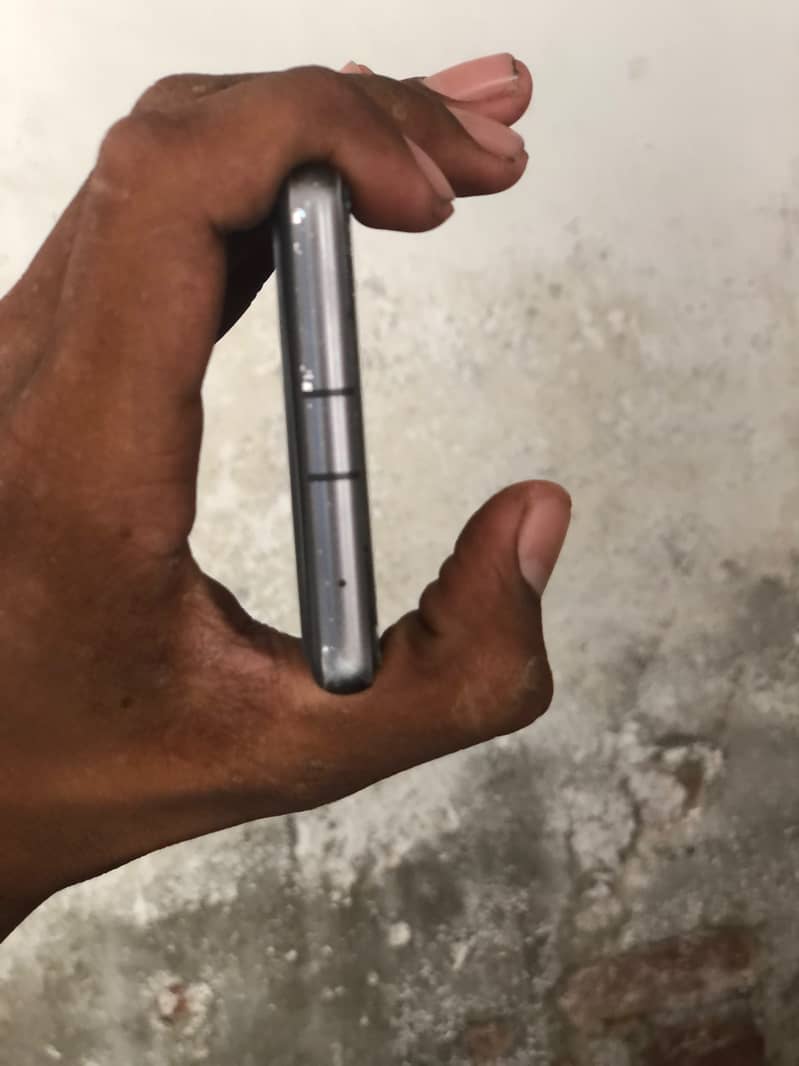 Google Pixel 7a 5