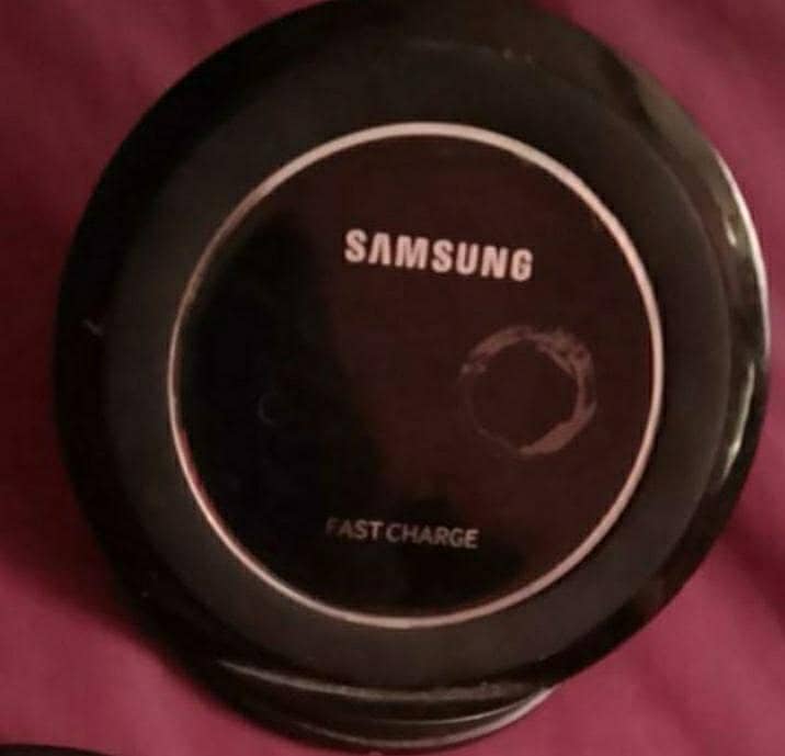 Wireless charger 0