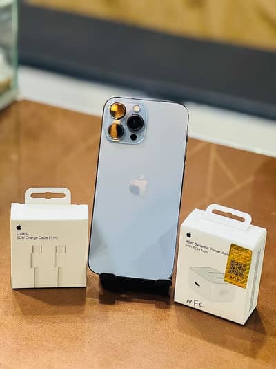 Apple iPhone 15