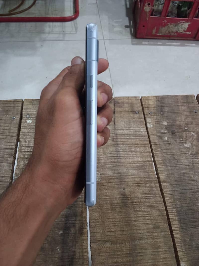 Google Pixel 7a 1