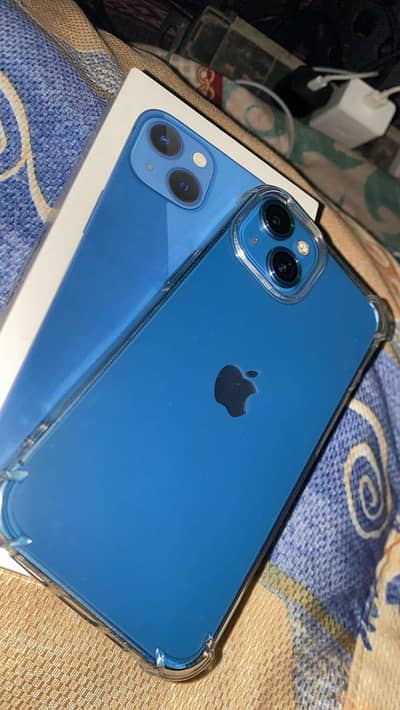 Apple iPhone 13