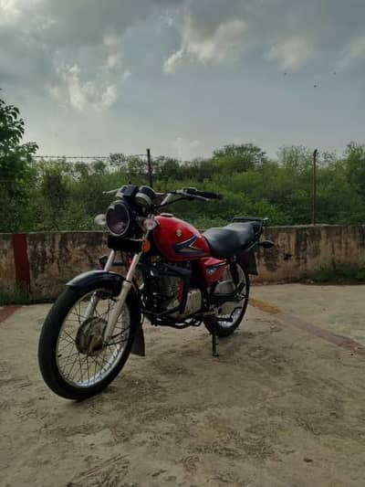 Suzuki Gs 150