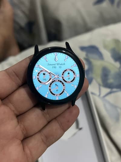 1 day using Watch water pack emulate display 20 days Battery life