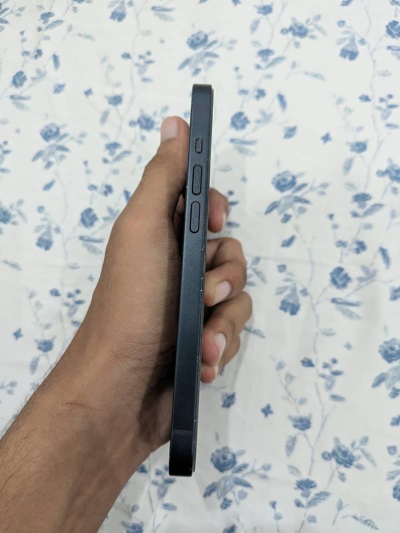 Apple iPhone 14 1