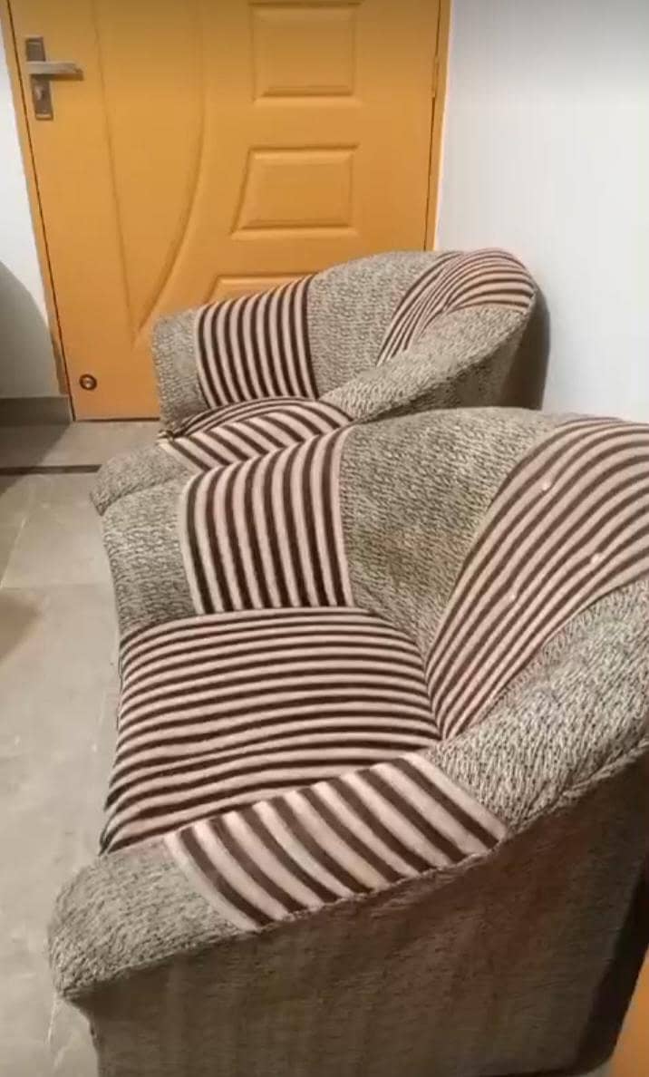 Sofa Set 0