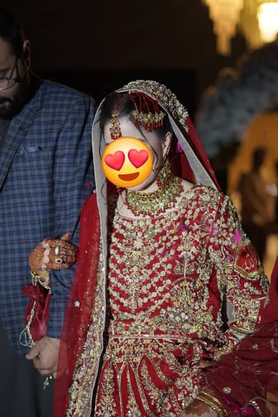 Luxury Bridal Barat Lehenga – Heavy Hand Embroidery – Worn Once