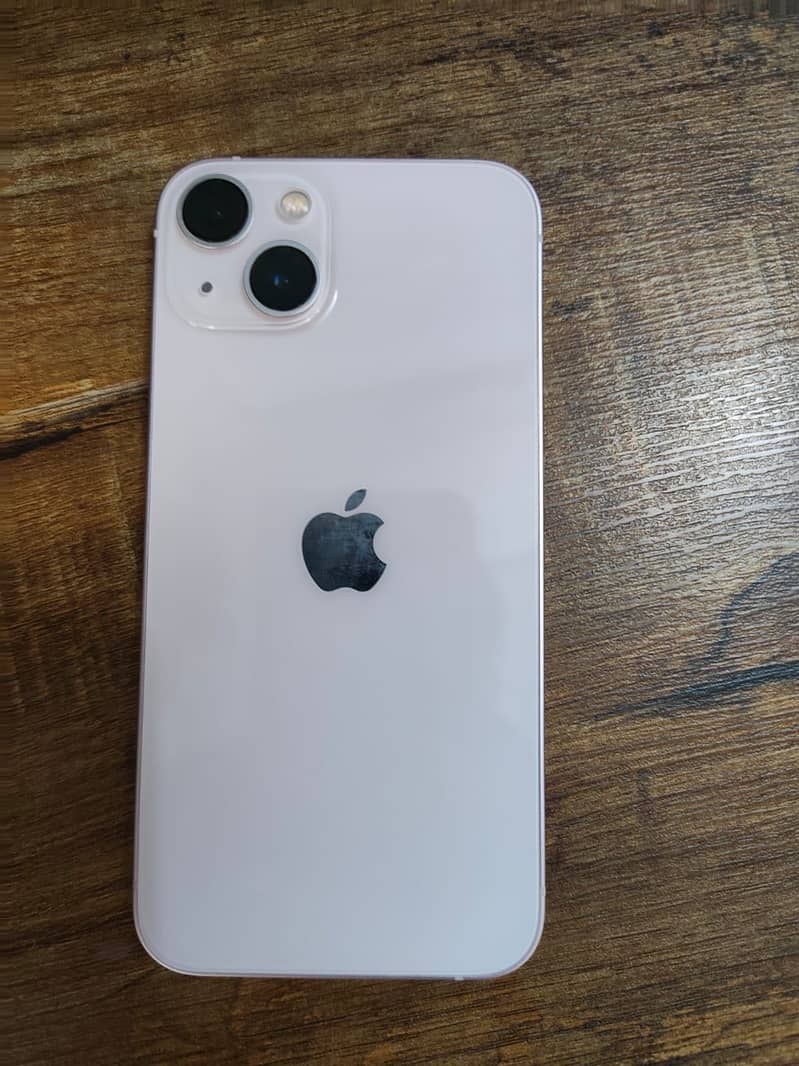 Apple iPhone 13 1