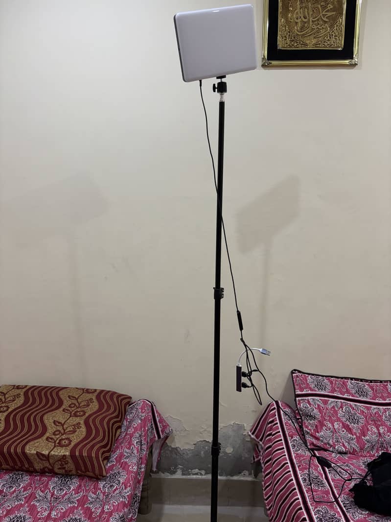 Studio Light 1