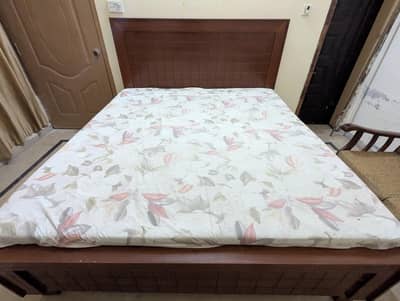 King Size Bed For Sale