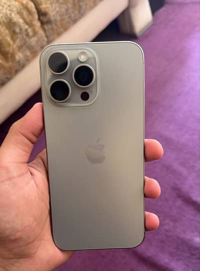 Apple iPhone 15 Pro Max