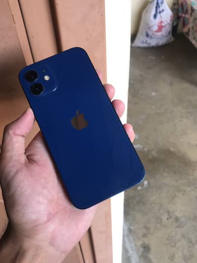 Apple iPhone 12