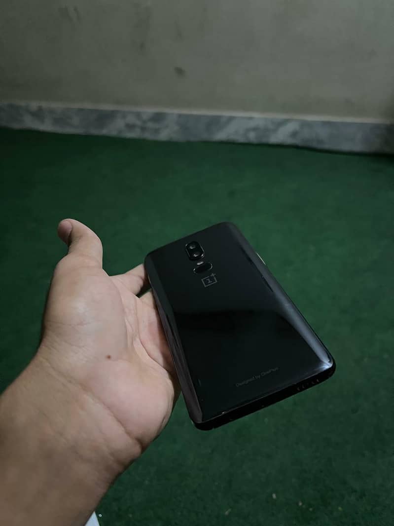 One Plus 6 1