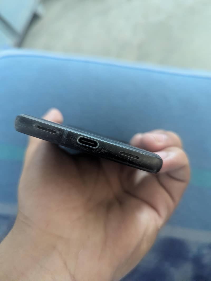 Google Pixel 6a 3