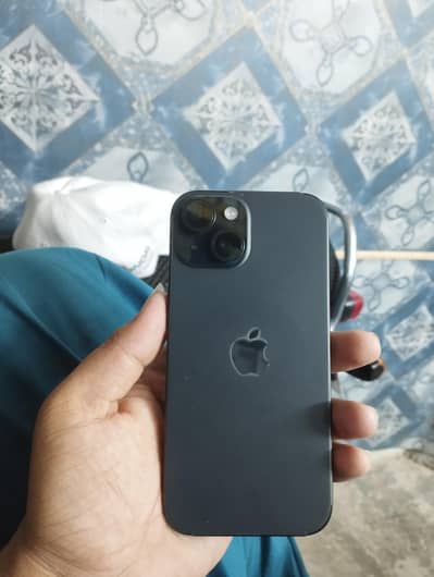 Apple iPhone 15