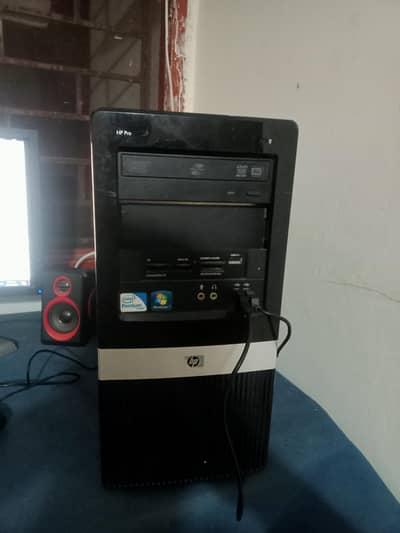 CORE i5_Hp_PC /full set with rotateable monitor/mouse_keyboard/speaker