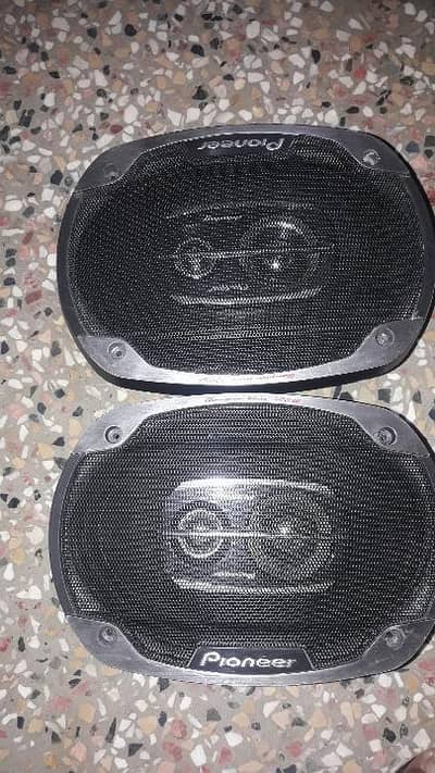​Pioneer TS-6975 V2 Car Speaker (550W) ​Pioneer TS-6975 V2: 550W Max