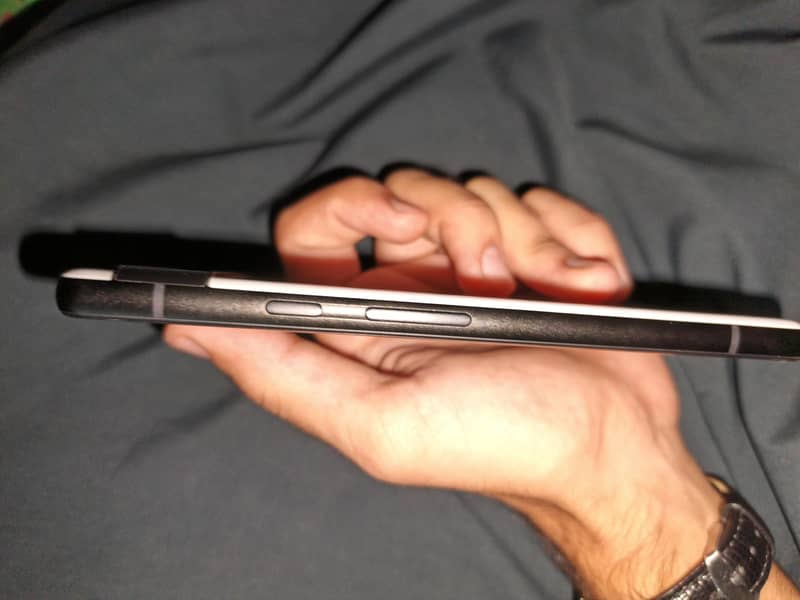 Google Pixel 6a 3